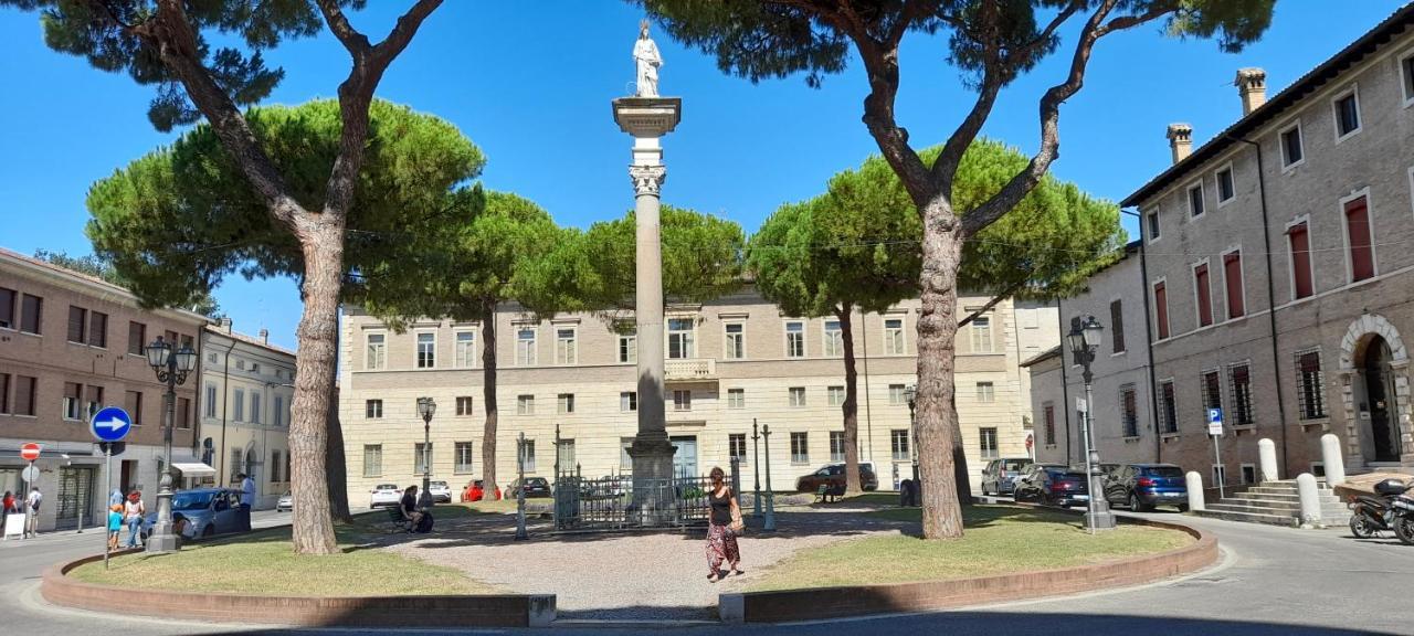 Corte Cavour. Una Mansarda Nel Cuore Della Citta Ravenna Exterior photo