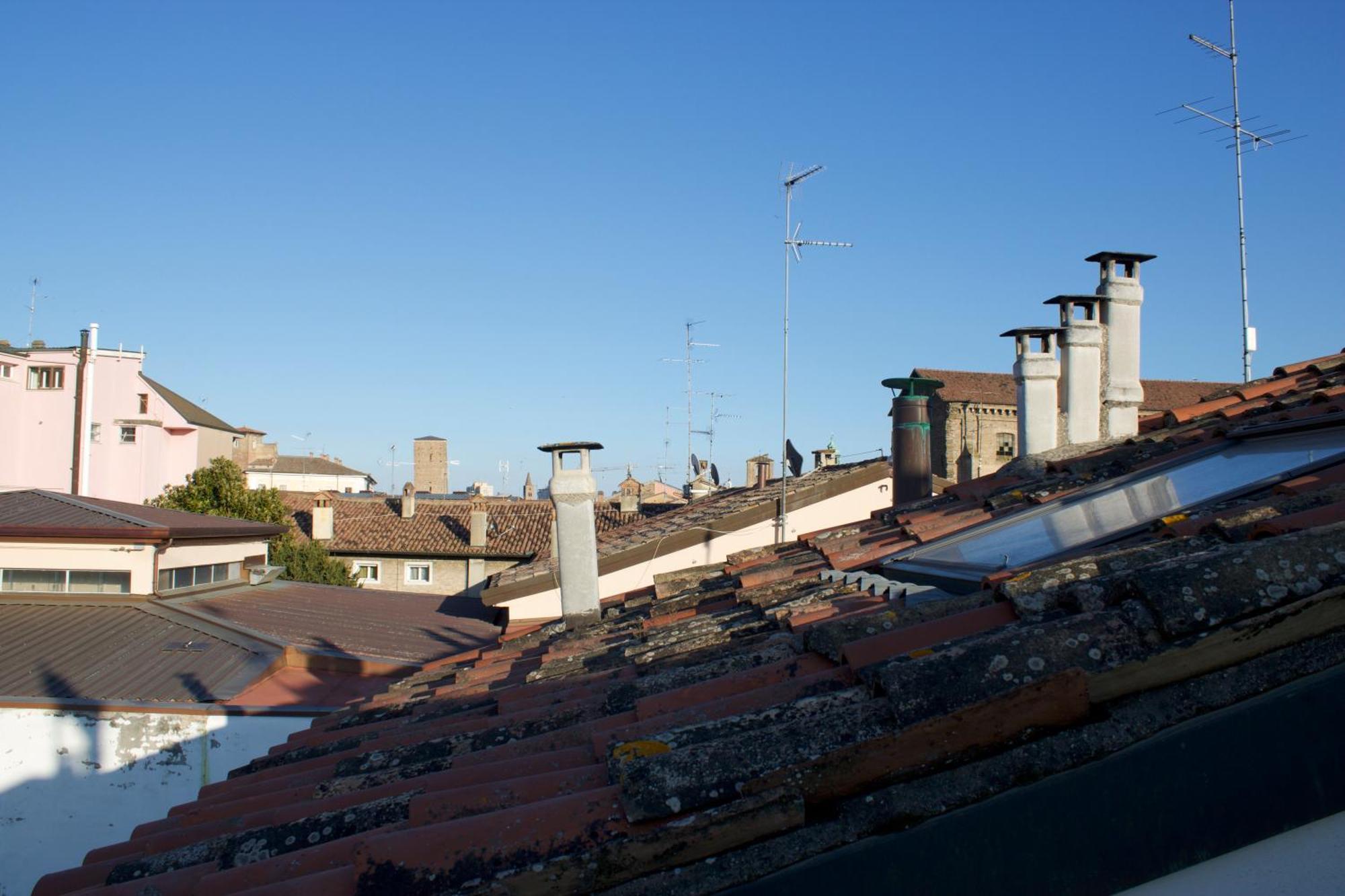 Corte Cavour. Una Mansarda Nel Cuore Della Citta Ravenna Exterior photo